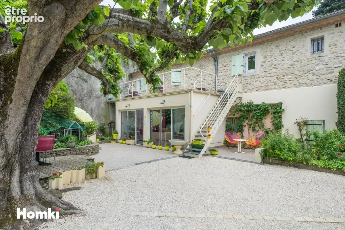 Maison à DONZERE
