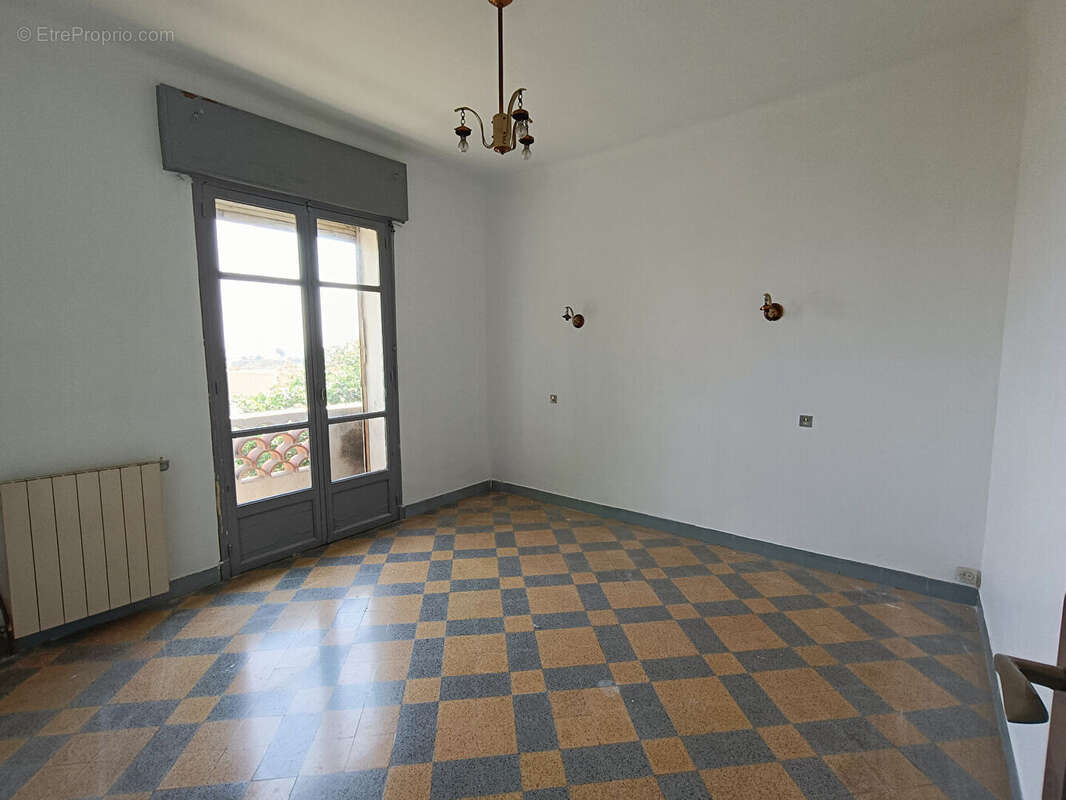 Appartement à MARSEILLE-16E