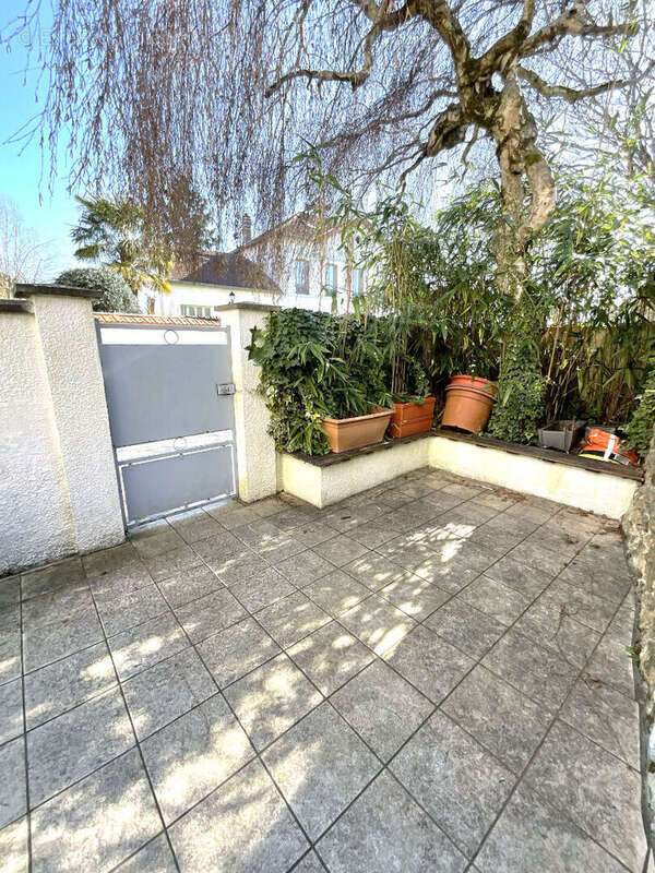 Maison à MONTIGNY-LE-BRETONNEUX