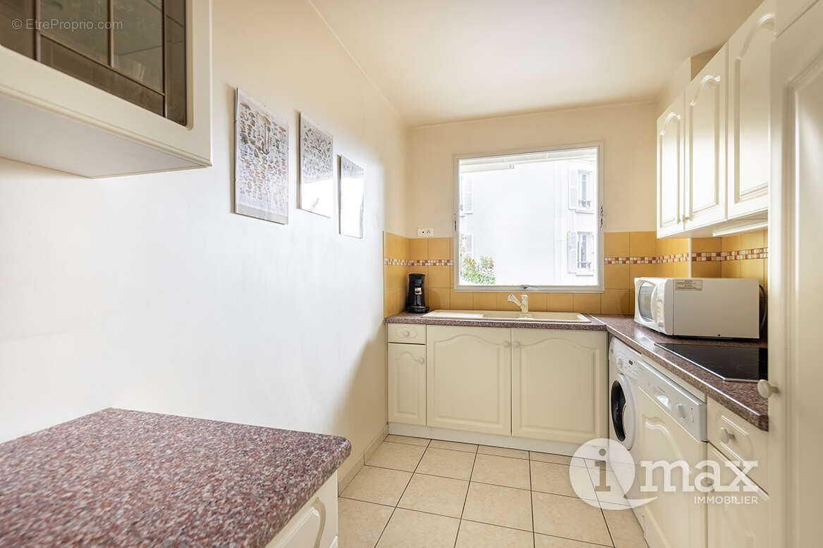 Appartement à ASNIERES-SUR-SEINE