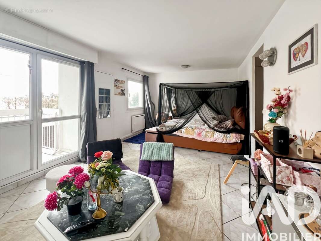 Photo 3 - Appartement à BONNEUIL-SUR-MARNE