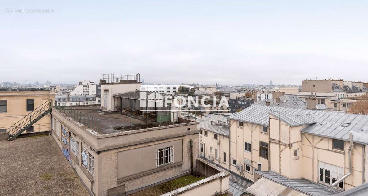 Appartement à PARIS-10E