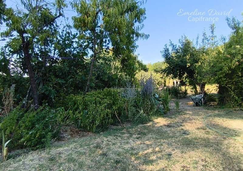 Secteur recherché – Maison de plain-pied avec piscine sur environ 7 000 m² - photo 16