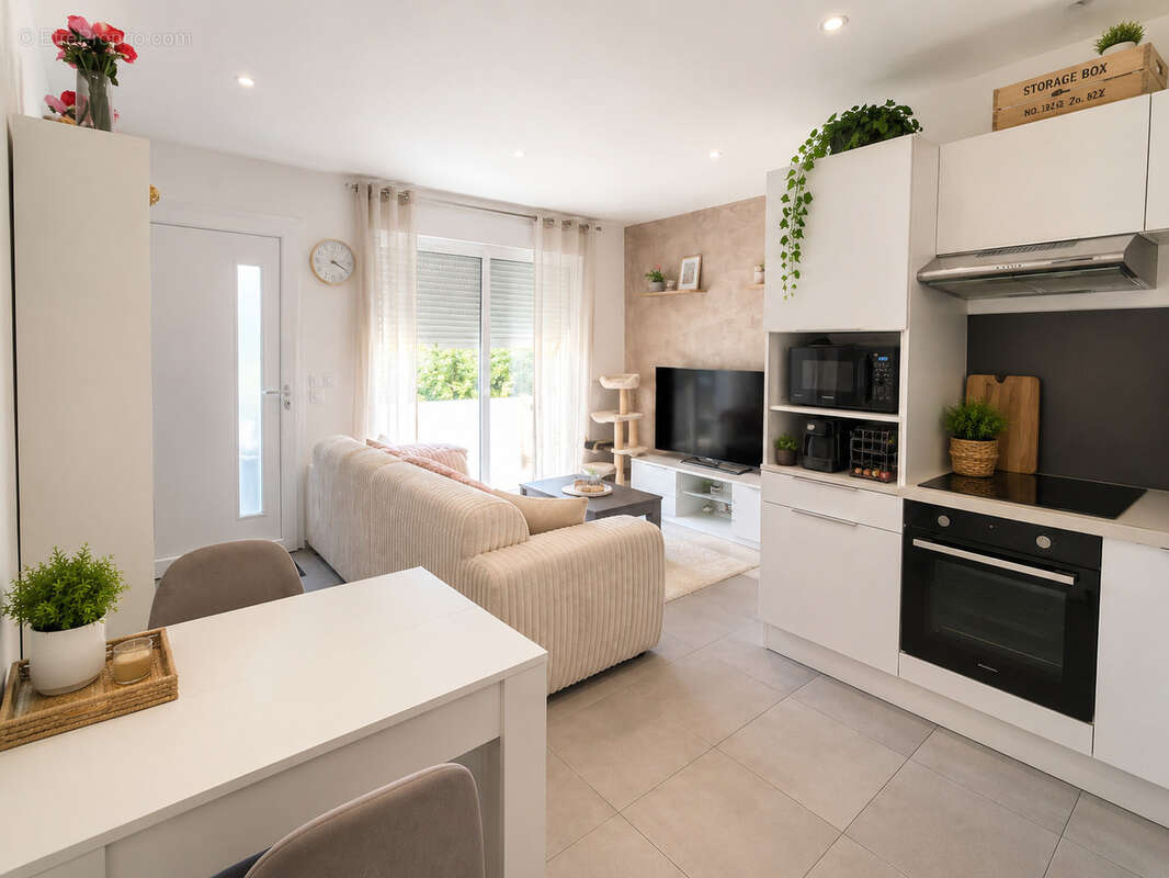 Maison familiale avec studio indépendant, secteur recherché Saint-Clair-du-Rône - photo 6