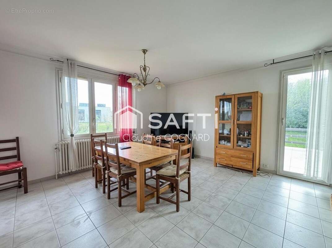 Photo 7 - Maison à CHARNAY-LES-MACON