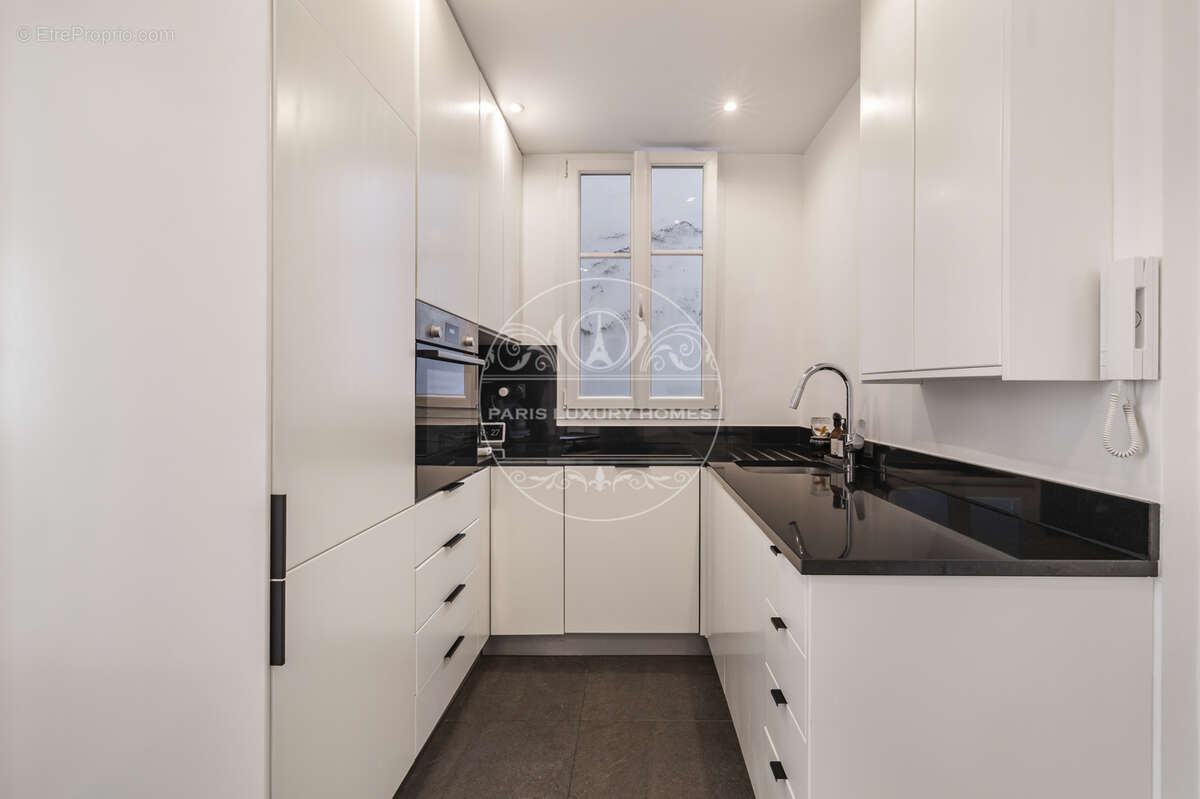 Appartement à PARIS-9E