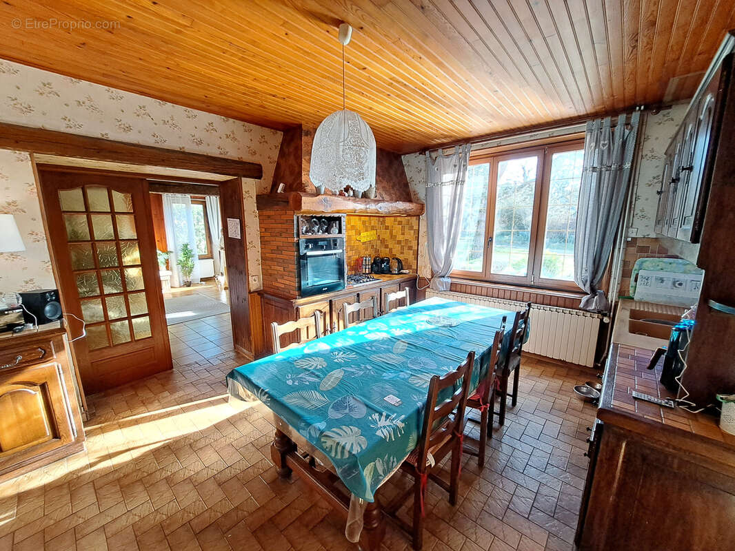 Maison à VILLEBOUGIS