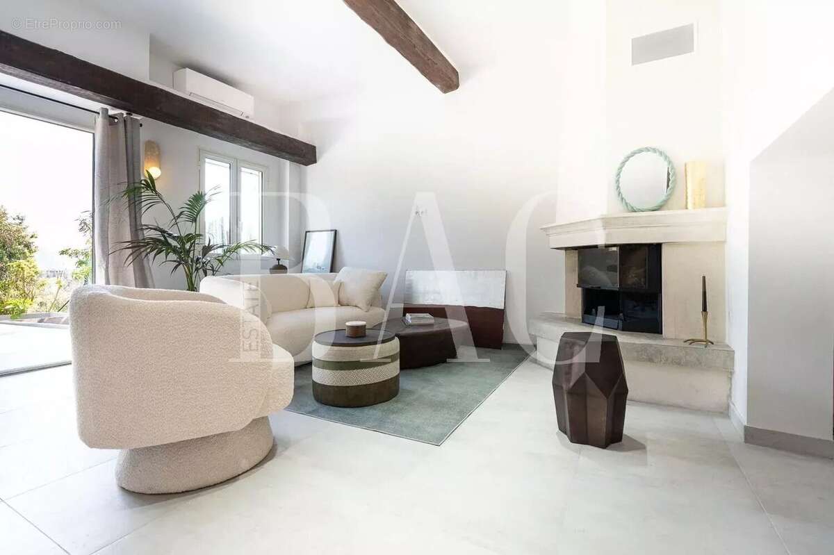 Maison à CANNES