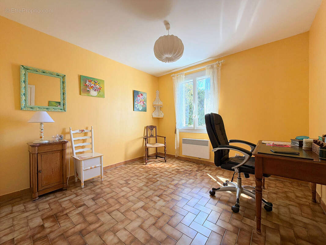 Maison à VILLELAURE