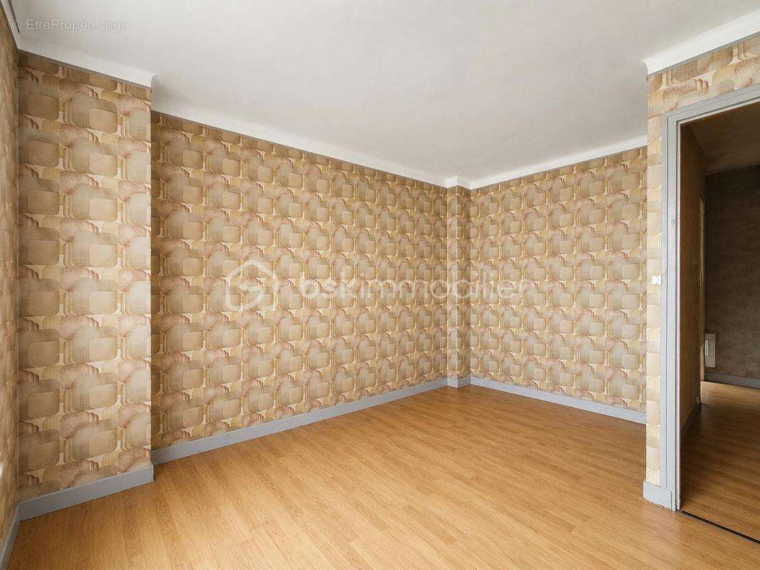 Maison familiale de 83 m² avec jardin, garage et dépendance - photo 11