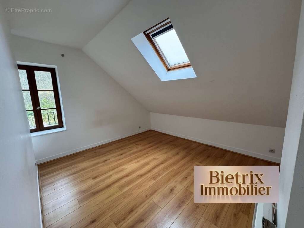 Appartement à L'ISLE-ADAM