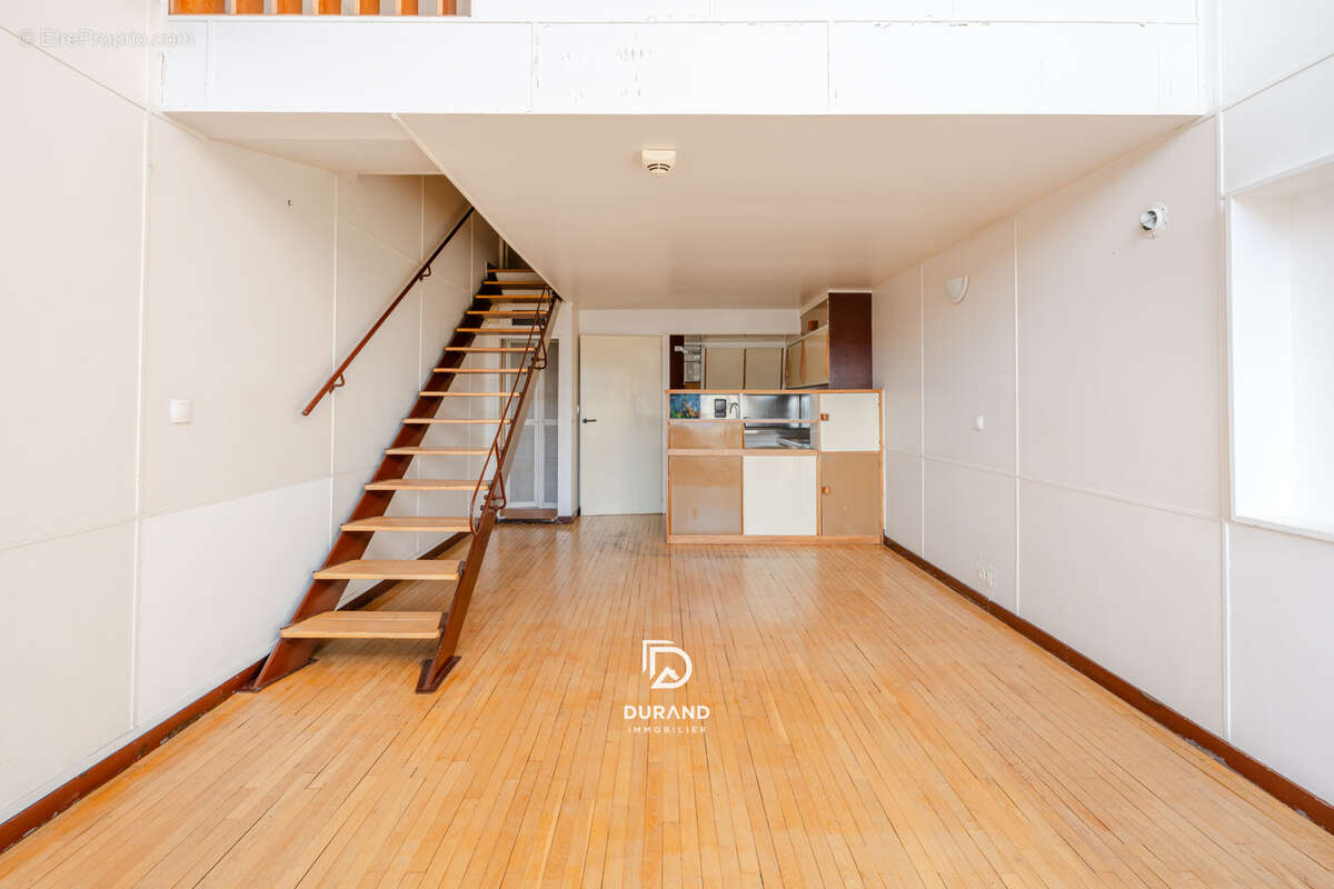 Appartement à MARSEILLE-8E