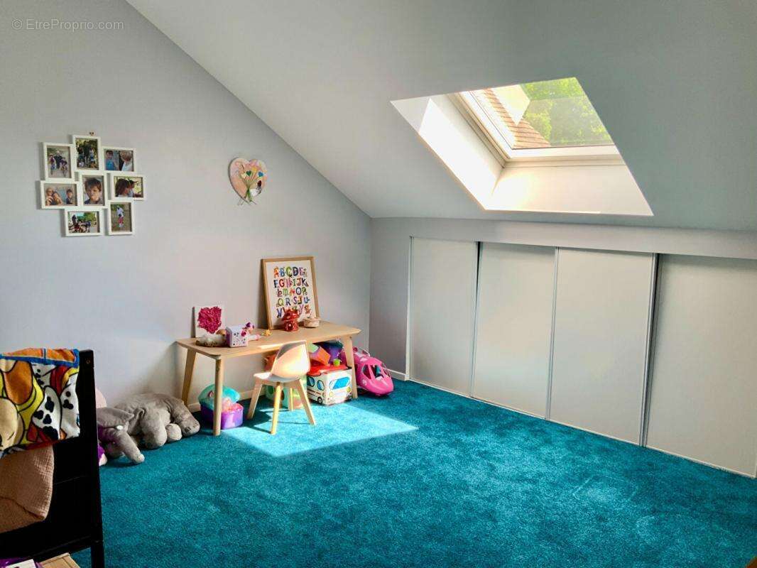 Maison à FONTAINE-LE-PORT