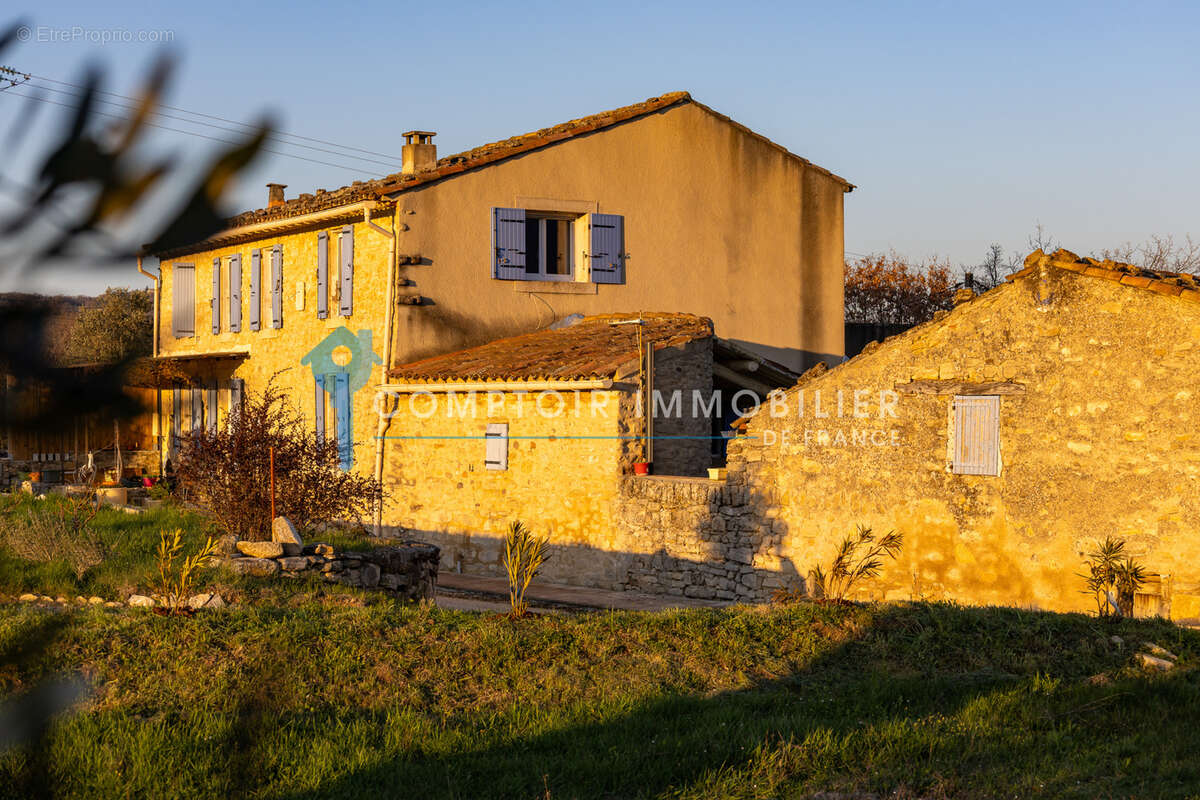 Maison à SAINT-MARTIN-DE-CASTILLON