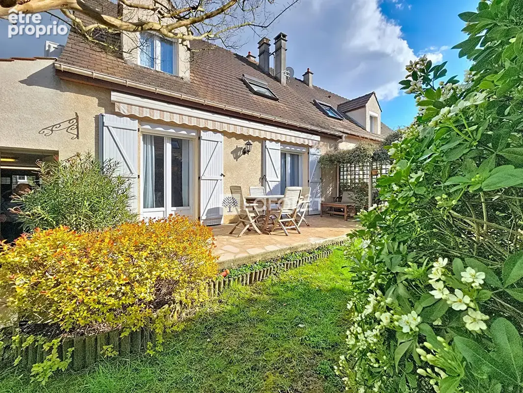 Maison à L'HAY-LES-ROSES