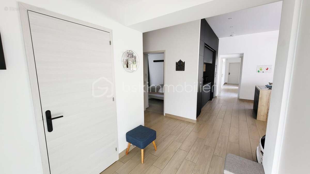 Maison à WARMERIVILLE