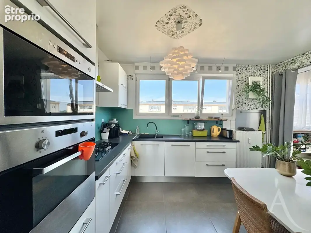 T5 familial traversant de 116 m² ? Balcon Sud-Ouest, garage, ascenseur - Gare à 10 min - photo 6