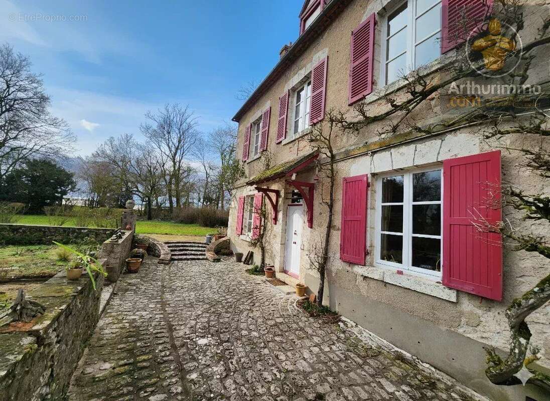 Maison à VILLORCEAU