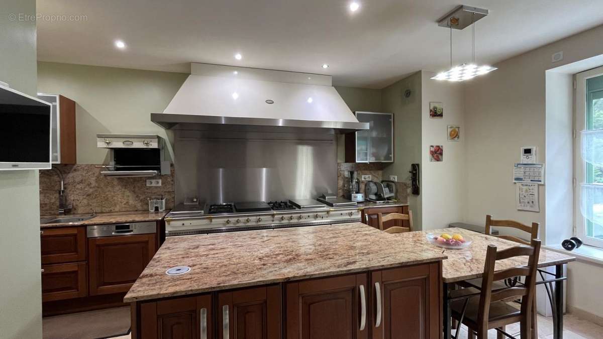 Maison à ALLIGNY-EN-MORVAN