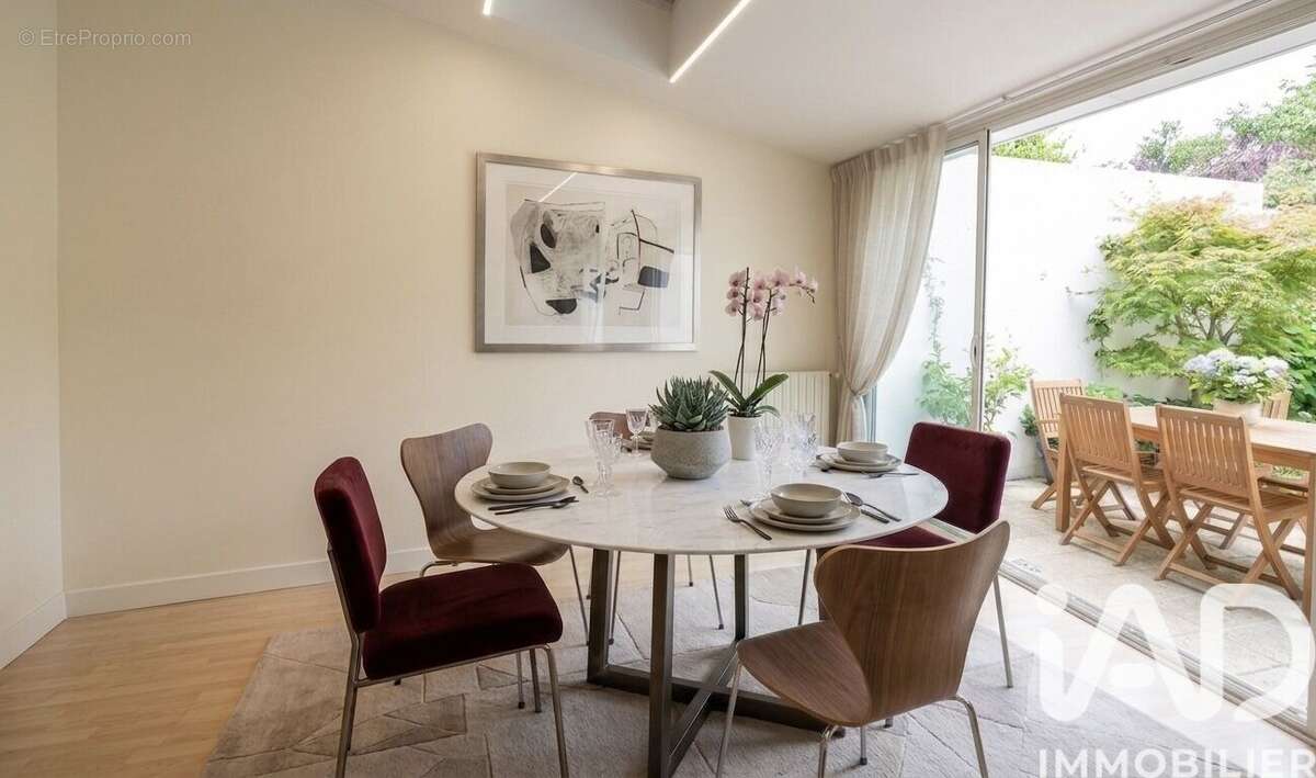 Photo 2 - Maison à LA ROCHELLE