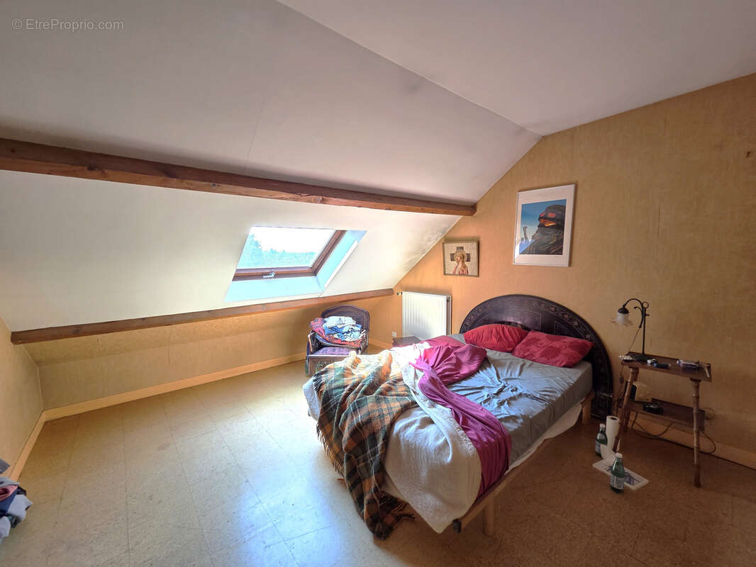 Maison à SAVIGNY-SUR-ORGE