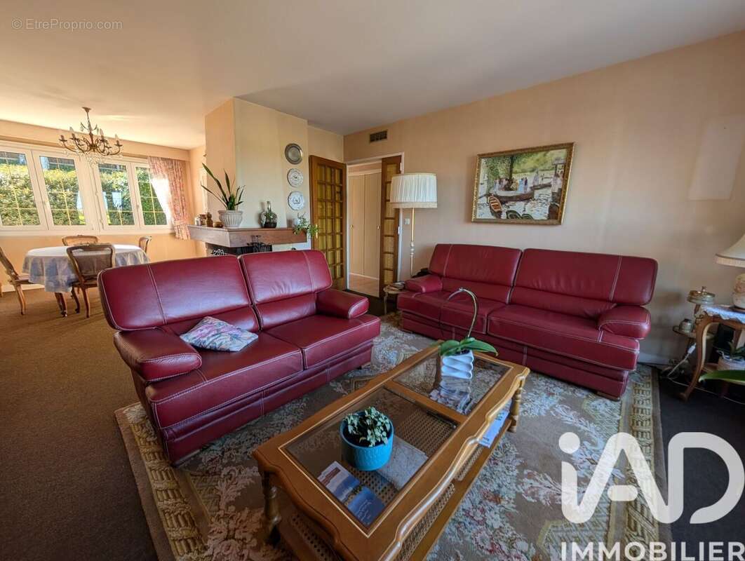 Maison 154 m² à Saint-Firmin-Des-Pres  - photo 6