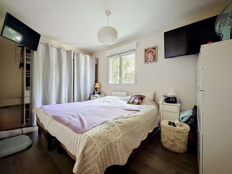 Appartement T4 85m2 calme et lumineux - VETRAZ MONTHOUX - photo 7