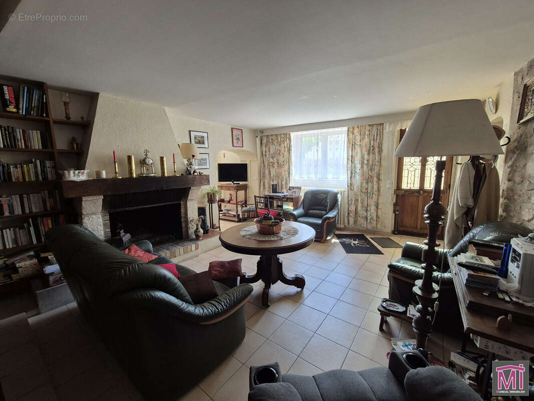 Maison 175 m² à Betz  - photo 7