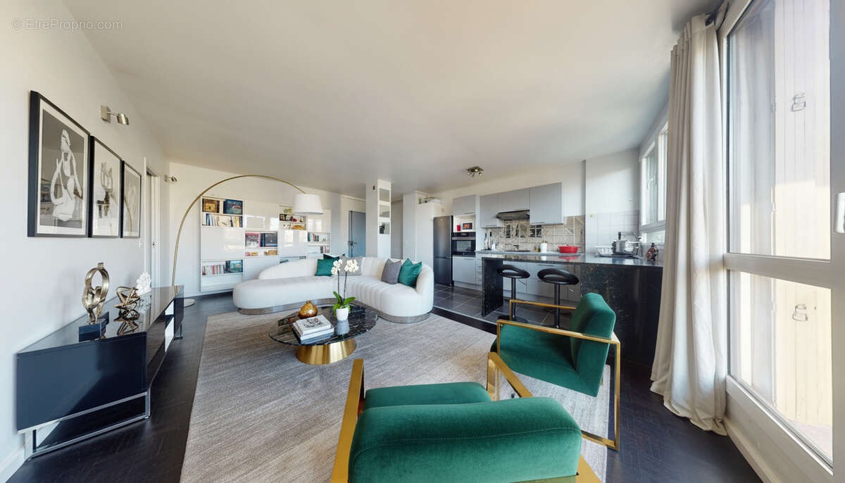 Appartement à LA GARENNE-COLOMBES
