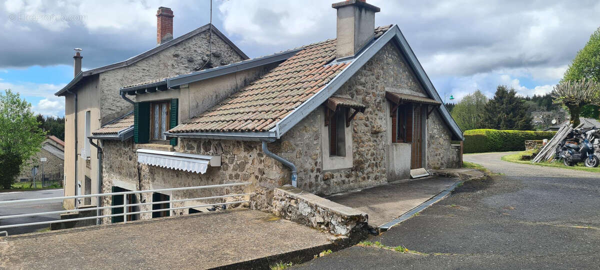 Maison à DEVESSET