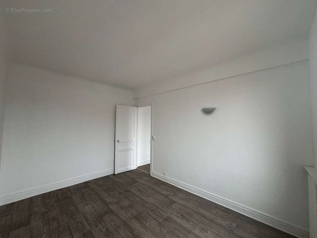 Appartement à AUBERVILLIERS