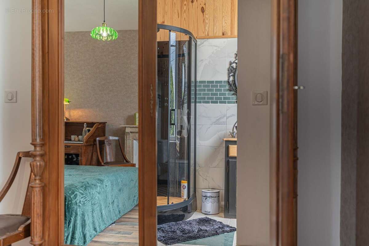 Appartement à MASSERET