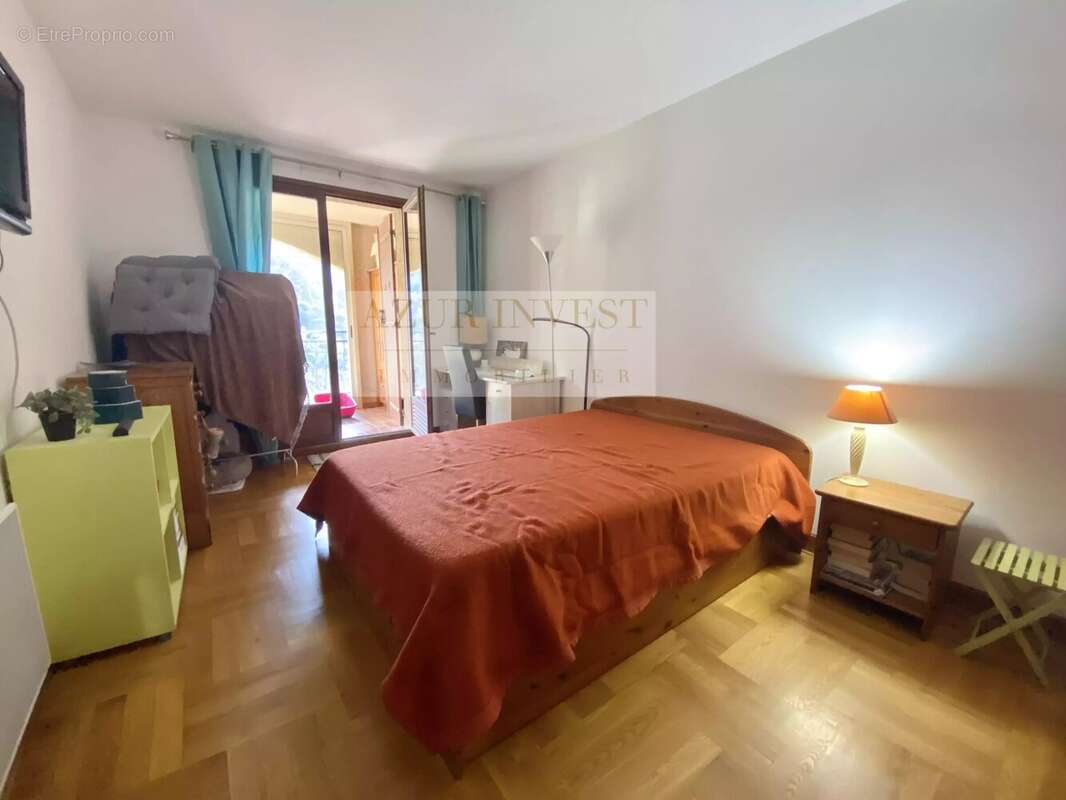 Appartement à ROQUEBRUNE-CAP-MARTIN