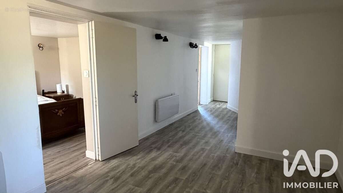 Maison 100 m² à Vierzon  - photo 8