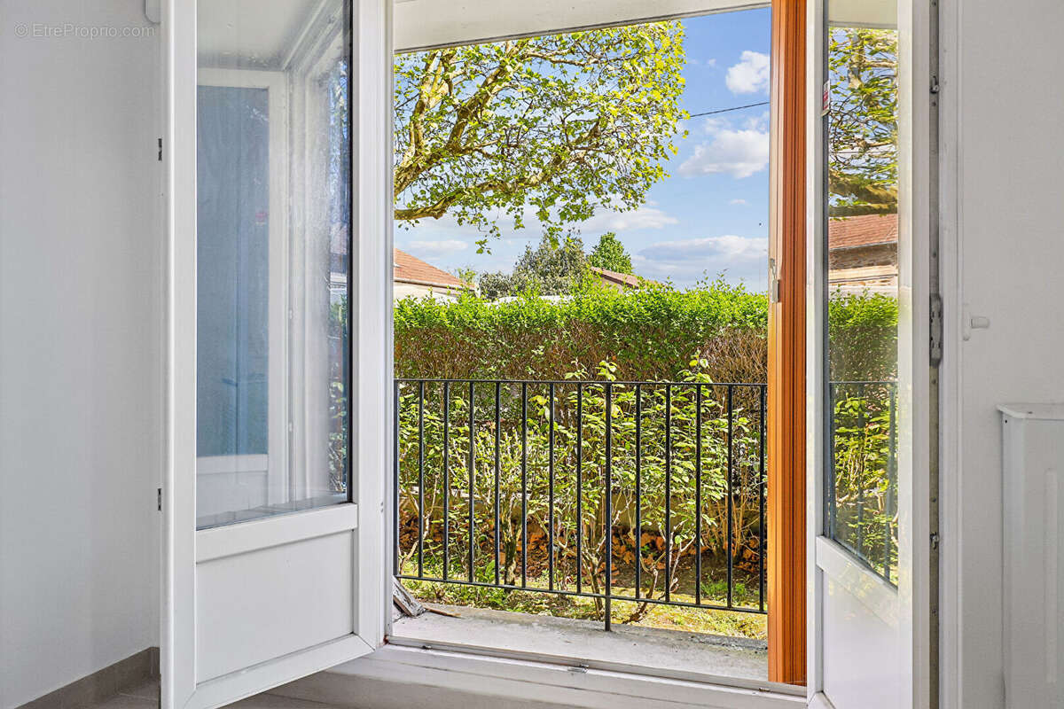Appartement à NOISY-LE-SEC