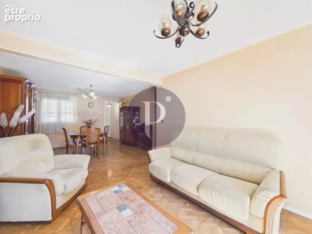 Maison 5 pièces de 98m² - photo 5