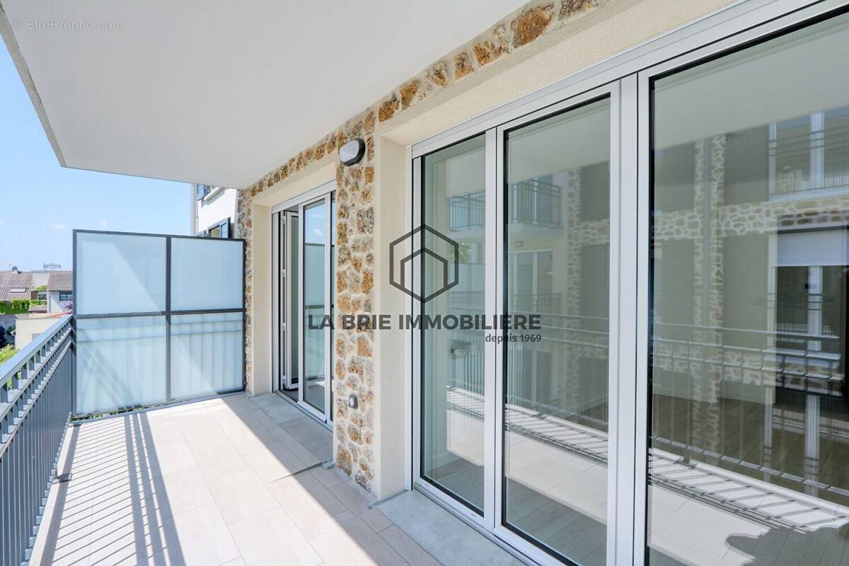 Appartement à VILLIERS-SUR-MARNE