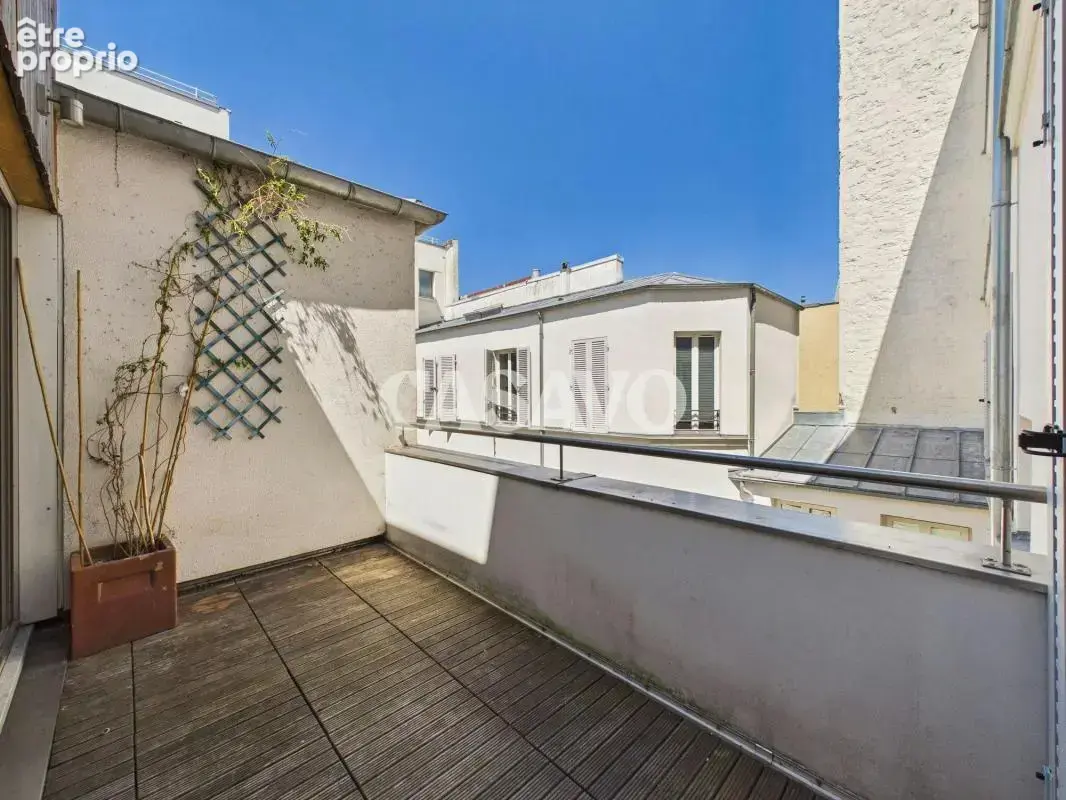 Vente Appartement 6 pièces de 133m² - 75011 Paris - photo 2