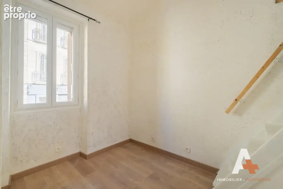 Vente Marseille 13008/ Rouet - Place Razzenti / Maison de ville - photo 6