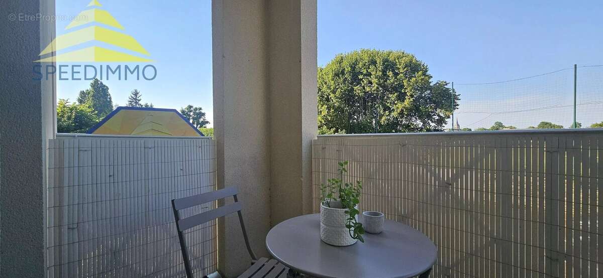 Appartement à BRIE-COMTE-ROBERT