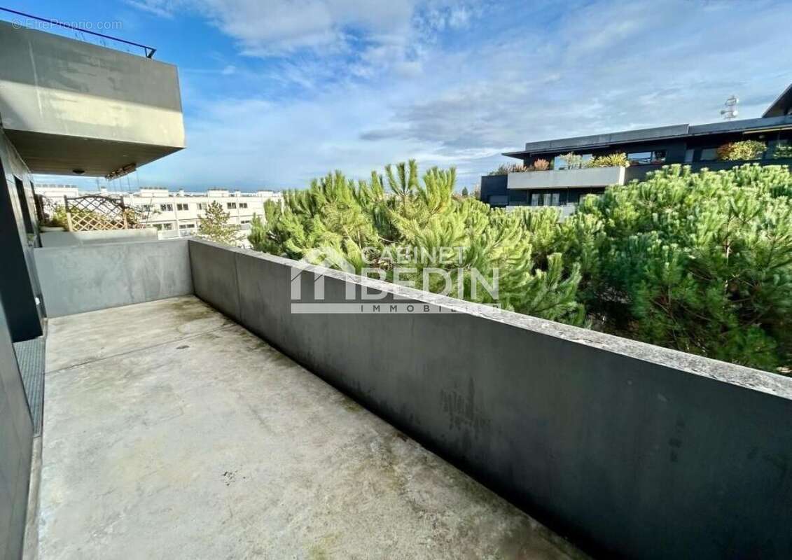 Appartement à CENON