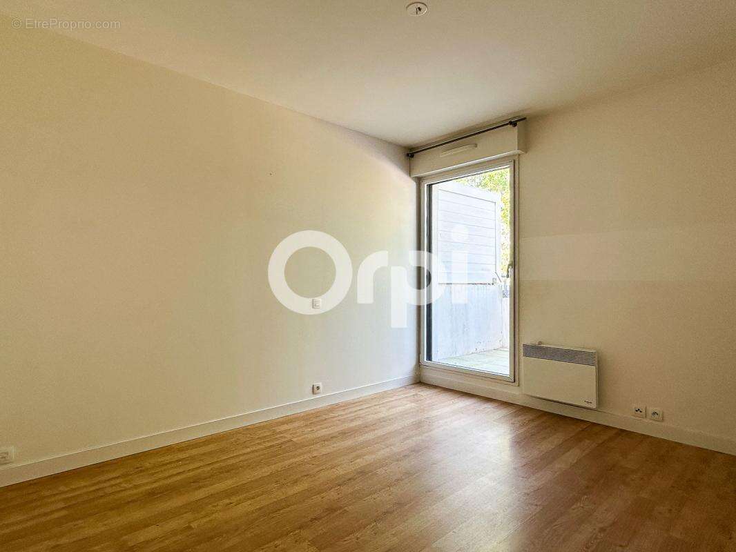 Appartement à FOURAS