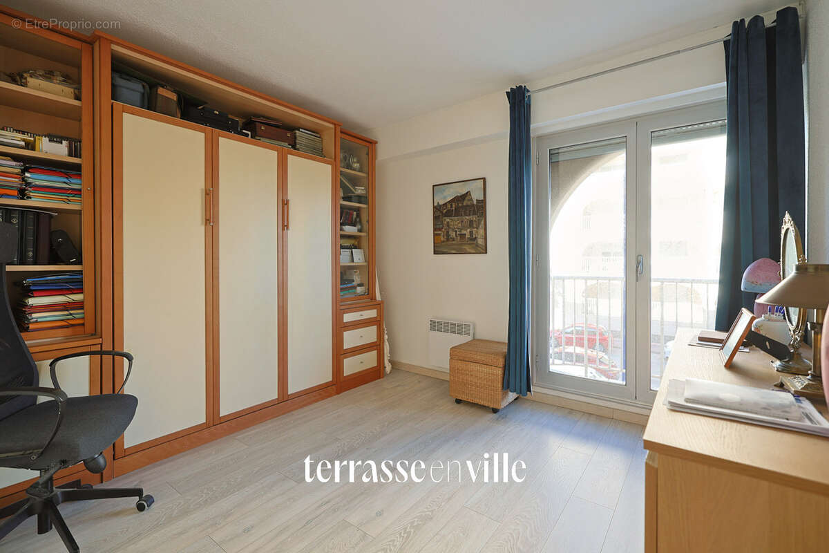 Appartement à HYERES