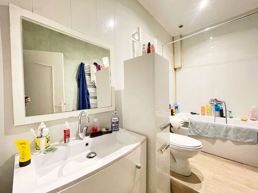 Appartement à VERNAISON