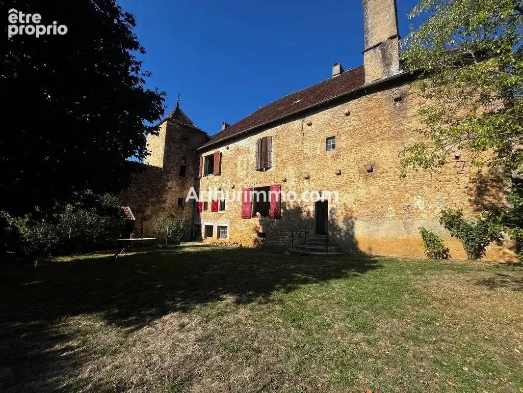 Chateau jura a vendre cuisia 39190  – maison forte type chateau – 414 m² – 12 pièces - photo 29