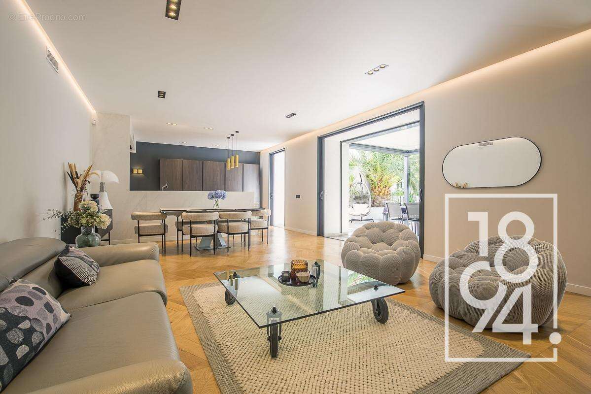 Appartement à MARSEILLE-9E