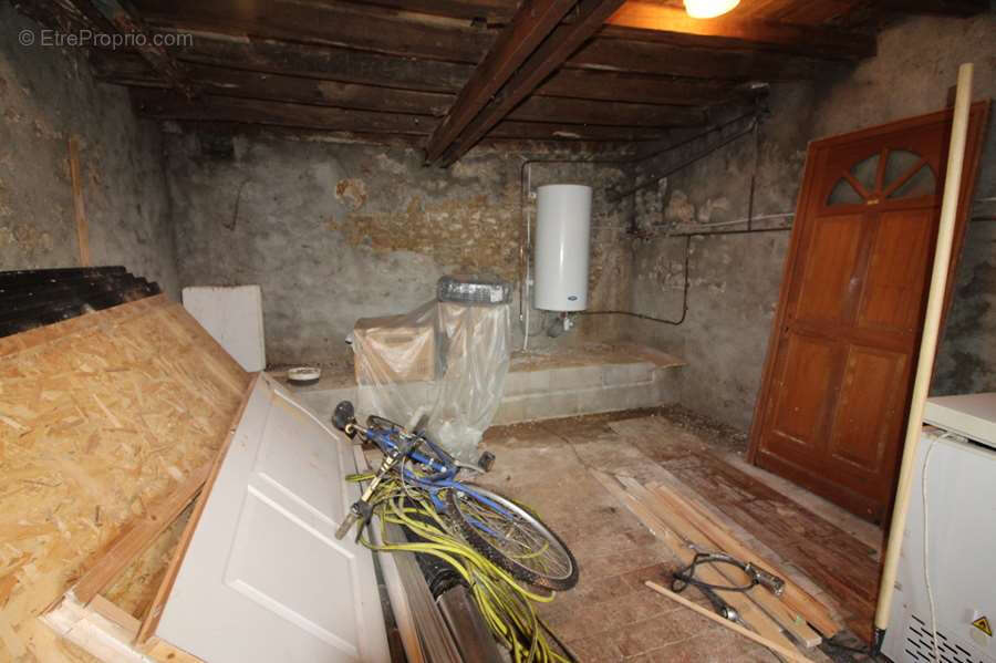58, Exclusisité Agence - 3mns de Prémery CAMPAGARNDE à finir de restaurer sur 1272m2 de terrain avec agréable - photo 13