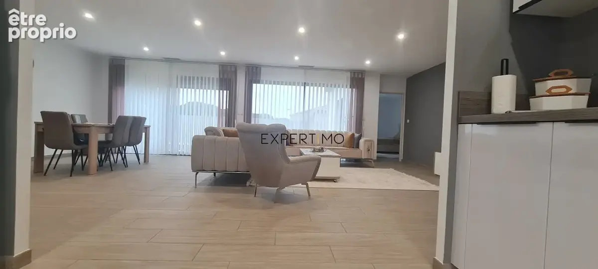 Villa  recente avec piscine - photo 4
