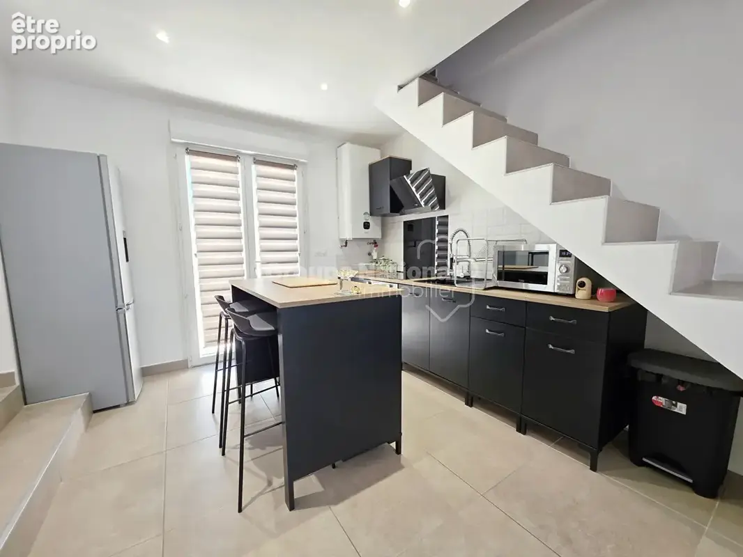 Grande maison familiale T7 en semi plain-pied,  Fort potentiel , Miramas - photo 8