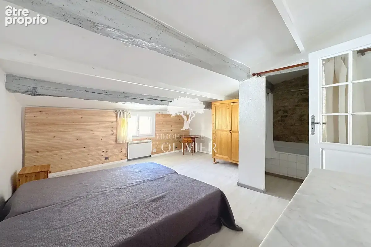 Maison 4 pièces 136 m² à vendre à Apt (84400) - photo 2